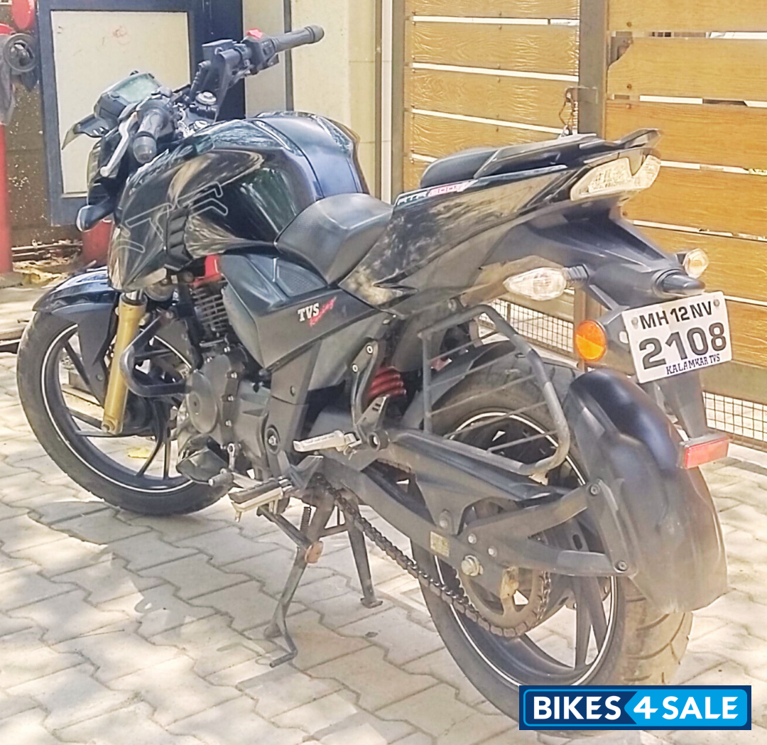 TVS Apache RTR 200 4V TVS Apache RTR 200 4V