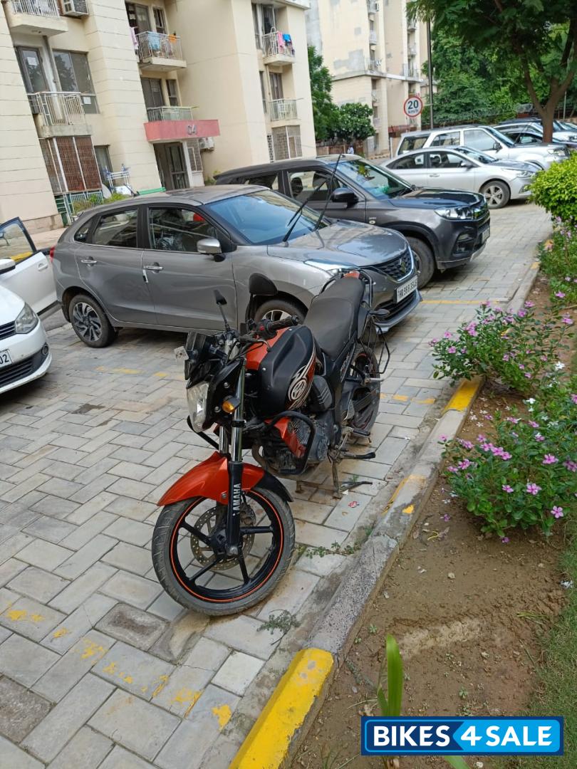 Yamaha FZ-S Yamaha FZ-S