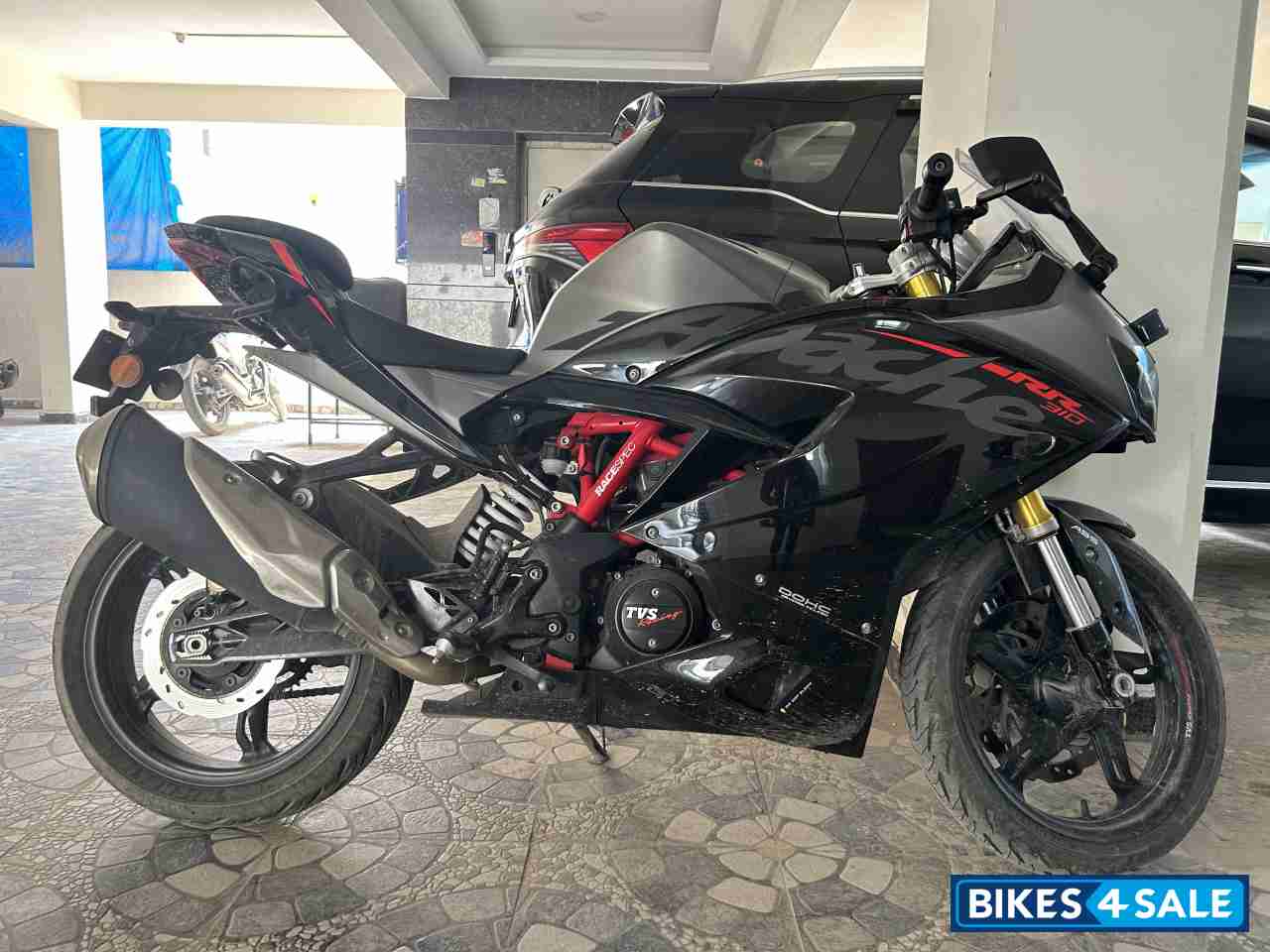 TVS Apache RR 310 BTO TVS Apache RR 310 BTO