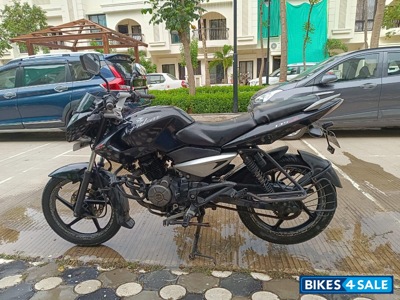 Bajaj Pulsar 135LS Bajaj Pulsar 135LS