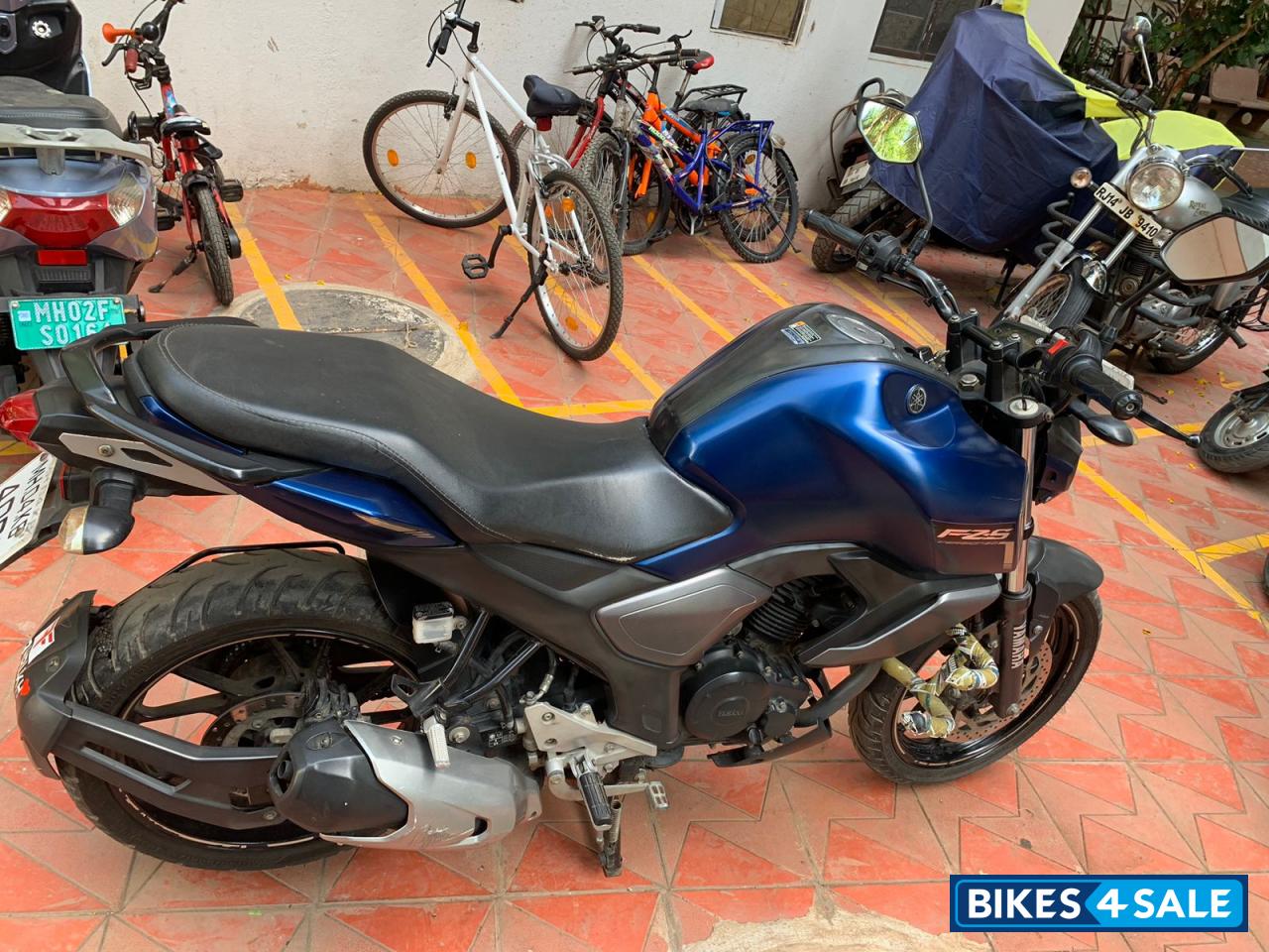 Yamaha FZ-S FI V3 Yamaha FZ-S FI V3