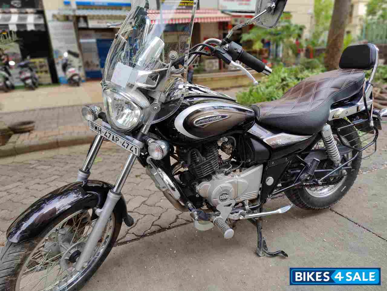 Bajaj Avenger Cruise 220 BS6 Bajaj Avenger Cruise 220 BS6