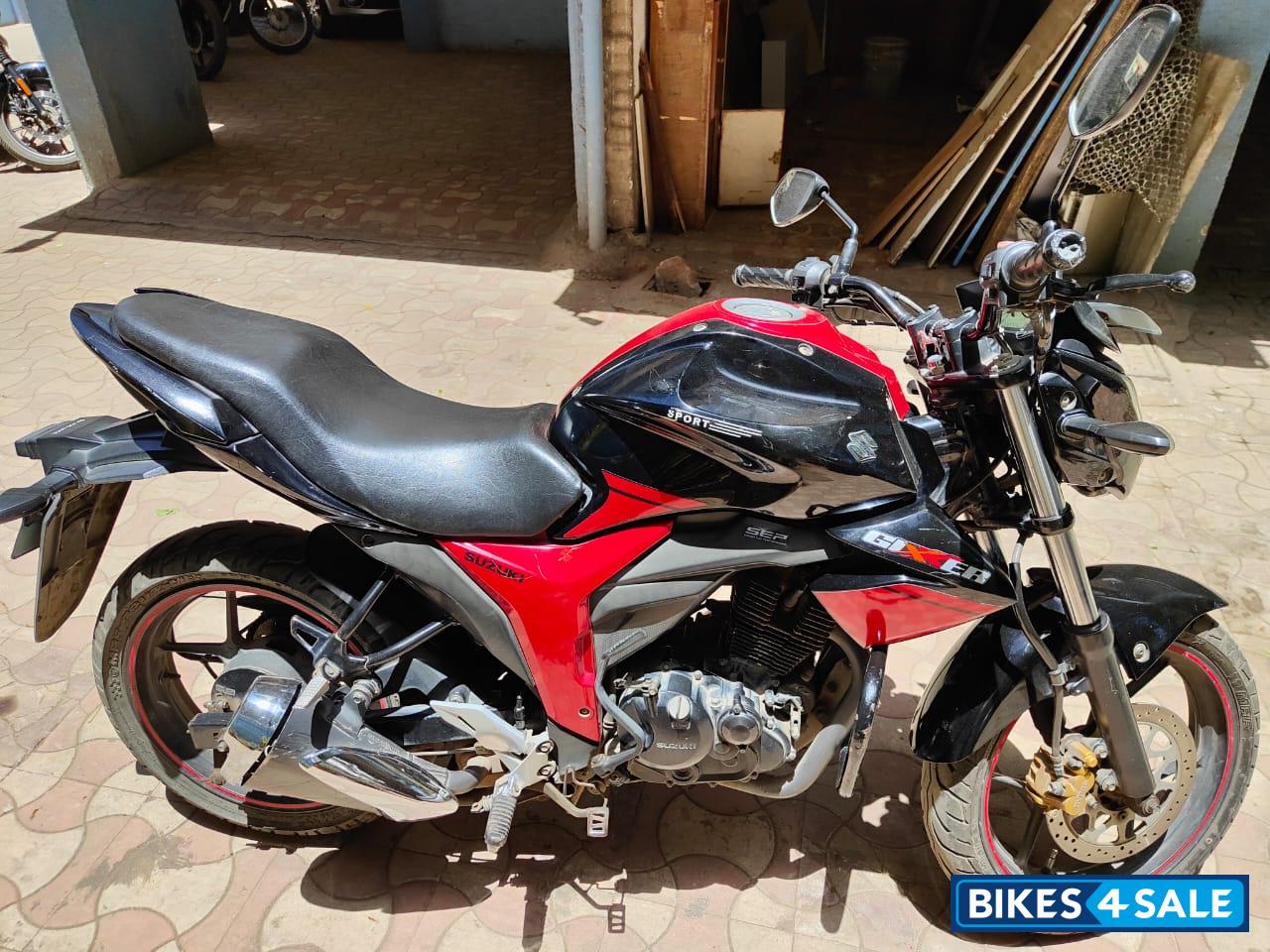 Suzuki Gixxer 150 Suzuki Gixxer 150