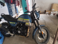 Royal Enfield Scram 411 2022 Model