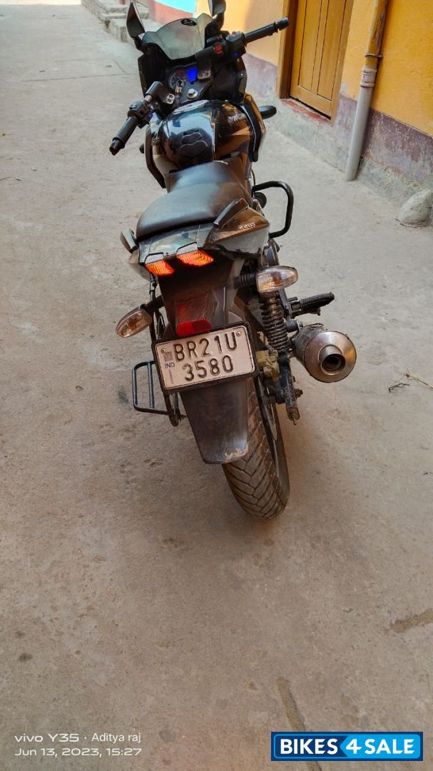 Bajaj Pulsar 220 DTSi Bajaj Pulsar 220 DTSi