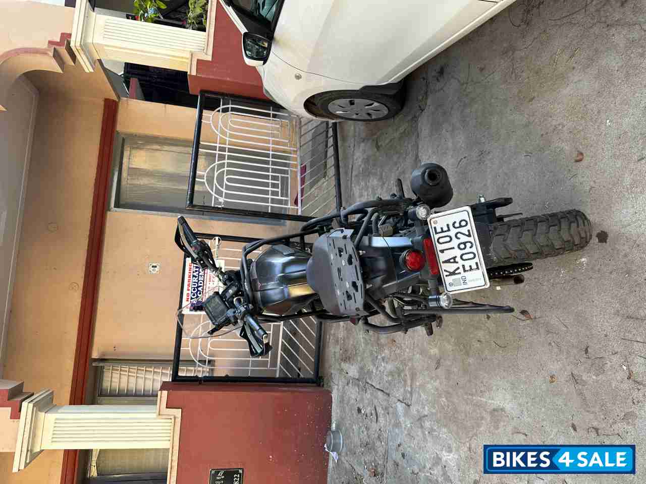 Yezdi Adventure Matte Yezdi Adventure Matte