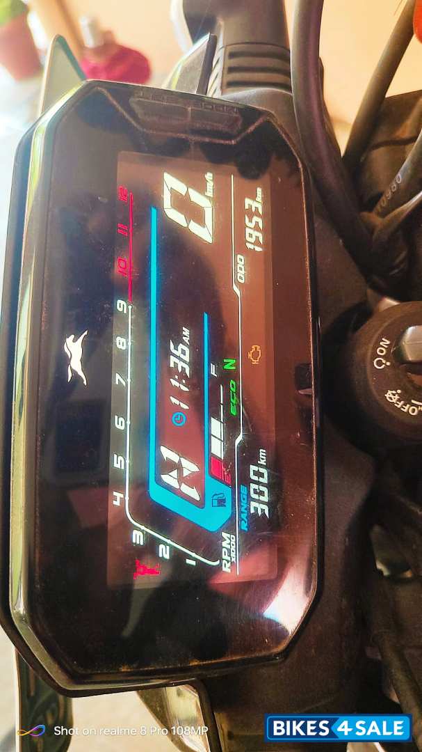 Black TVS Raider 125 Black TVS Raider 125