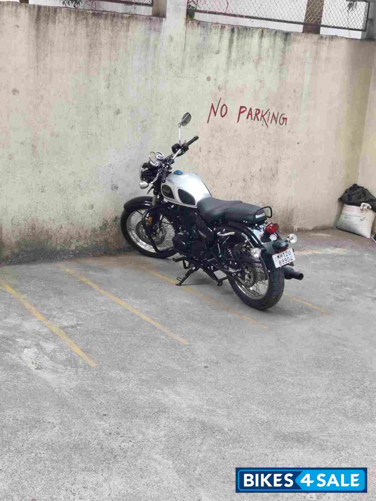 Benelli Imperiale 400 BS6 Benelli Imperiale 400 BS6