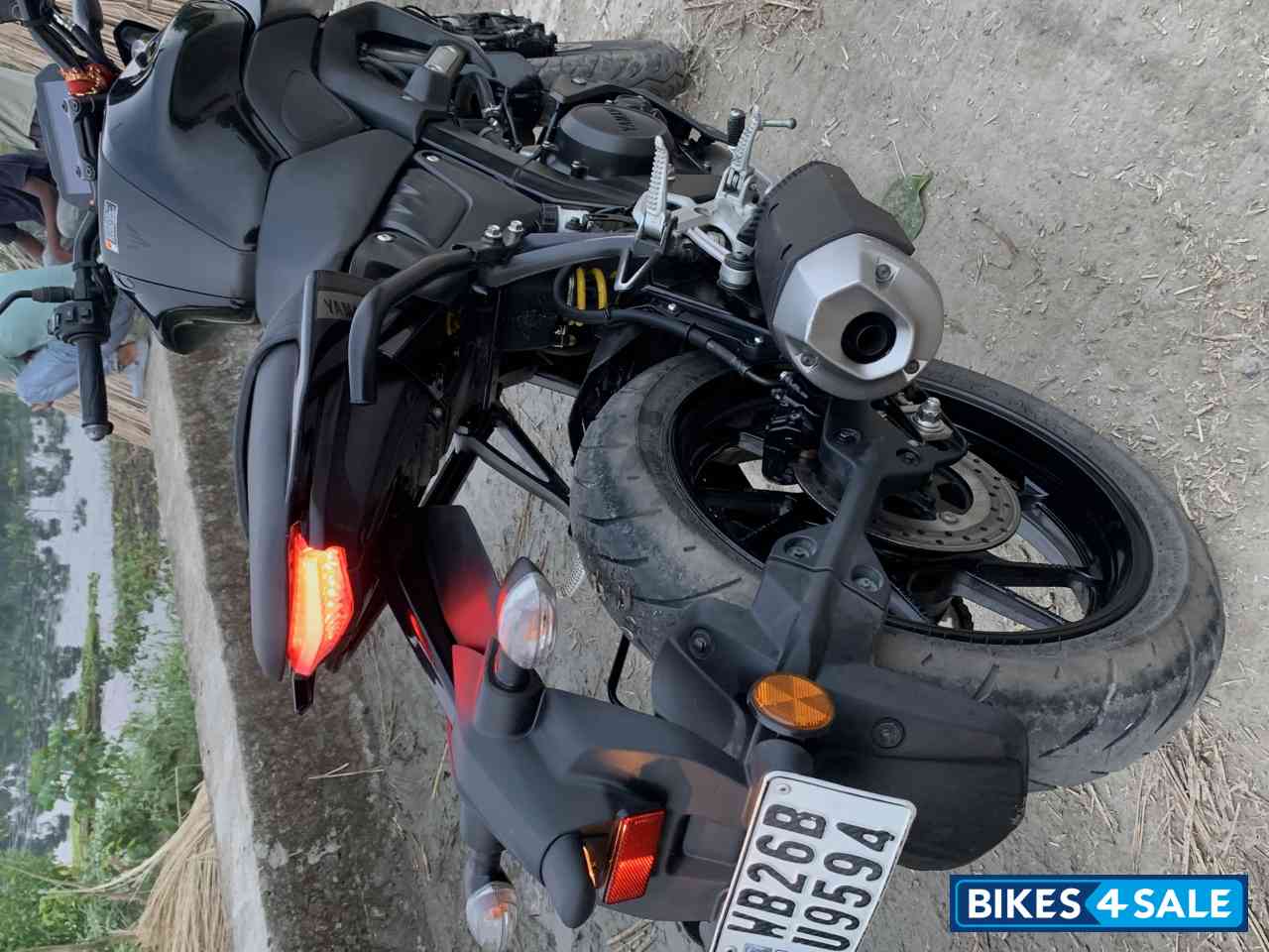 Black Yamaha MT-15 BS6 Black Yamaha MT-15 BS6