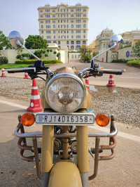 Royal Enfield Classic Desert Storm