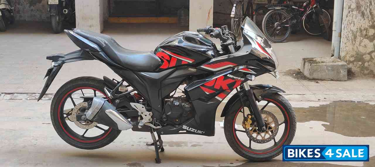 Suzuki Gixxer 150 Suzuki Gixxer 150