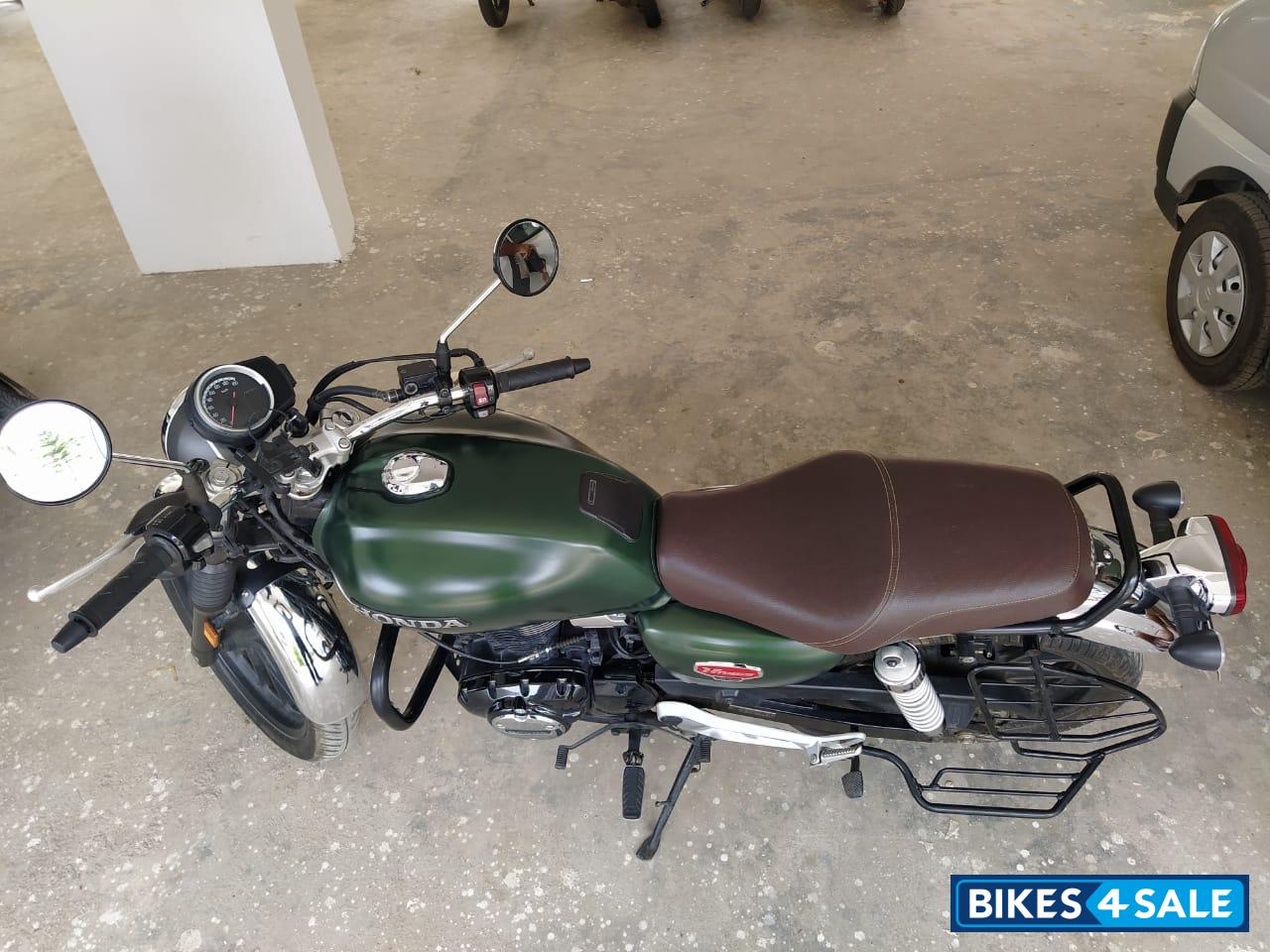 Matte Green Honda Hness CB350 DLX Matte Green Honda Hness CB350 DLX