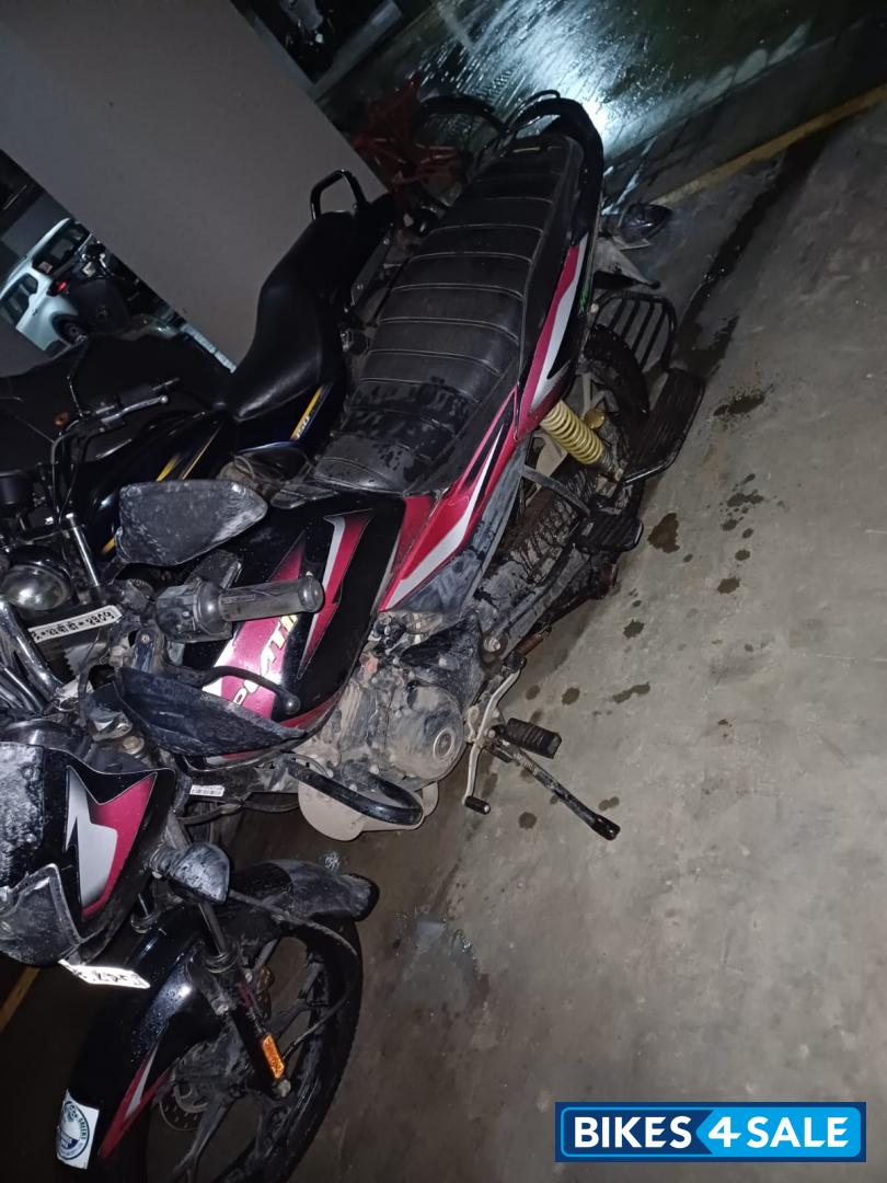 Bajaj Platina 110 H-Gear BS6 Bajaj Platina 110 H-Gear BS6