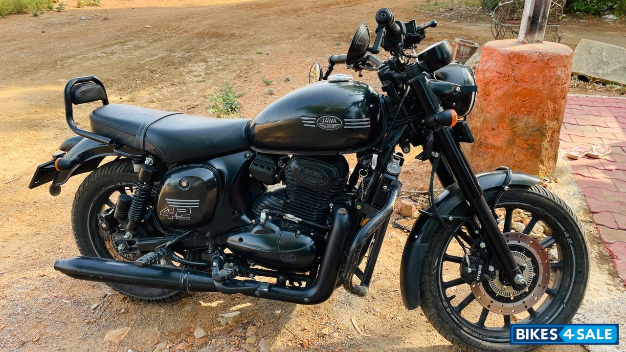 Jawa forty two Jawa forty two