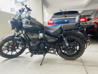 Stellar Black Royal Enfield Meteor 350 Stellar