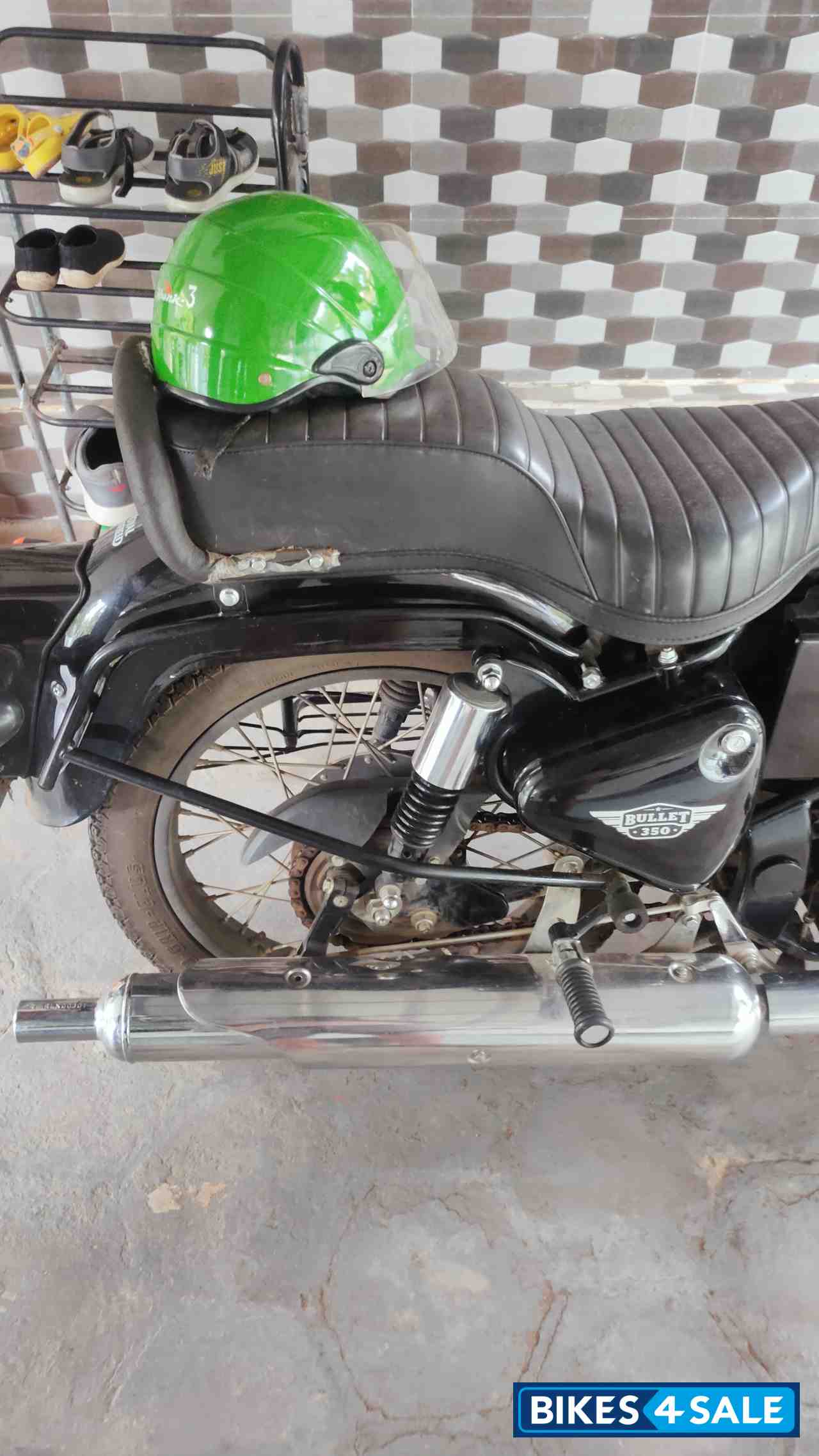 Black Royal Enfield Bullet 350 ES BS6 Black Royal Enfield Bullet 350 ES BS6