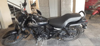 Black Bajaj Avenger Street 160 BS6