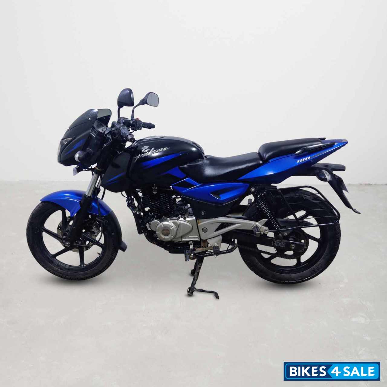 Bajaj Pulsar 180