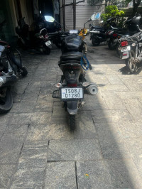 Black TVS Raider 125