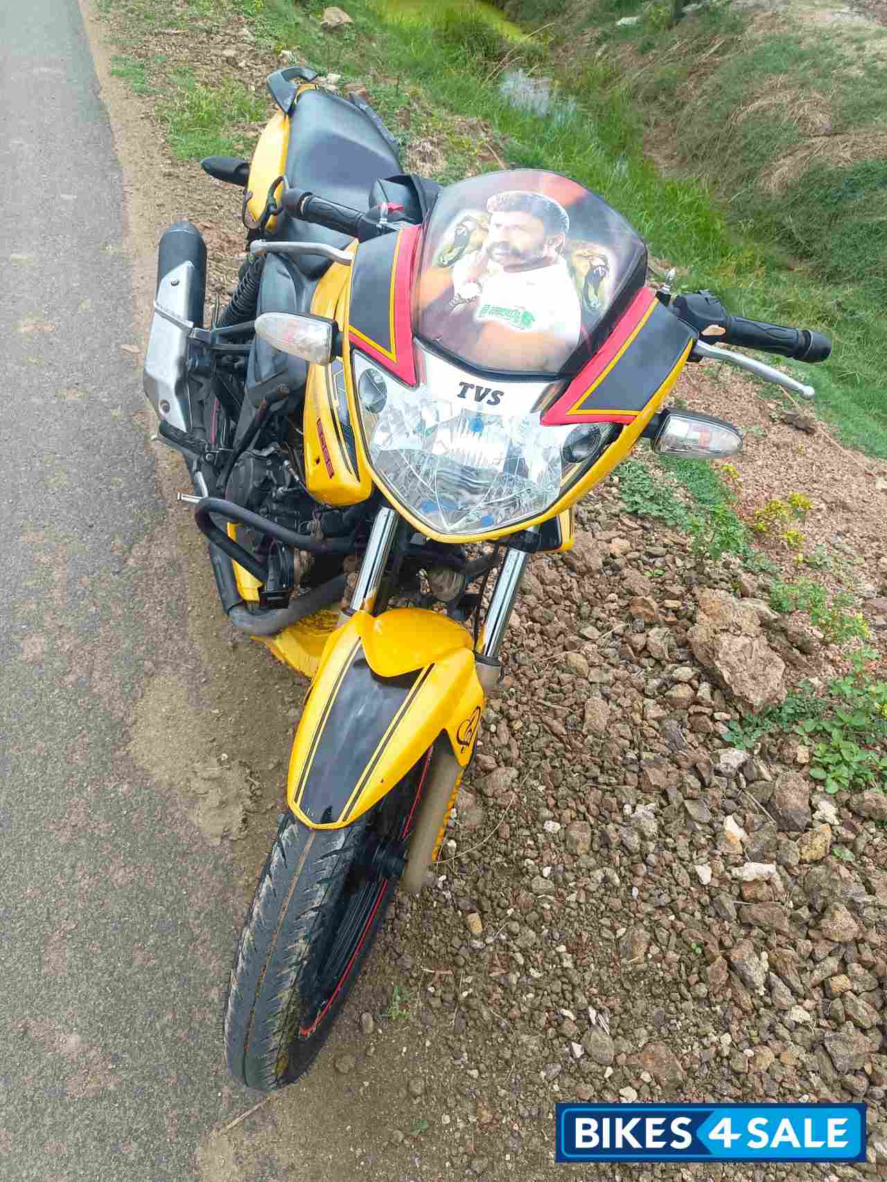 TVS Apache RTR 160 TVS Apache RTR 160