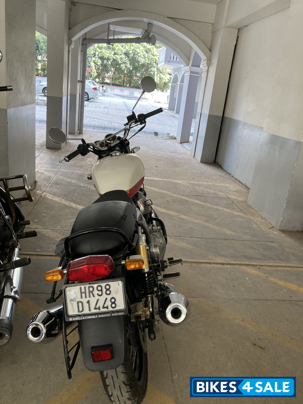 Baker Express Royal Enfield Interceptor 650 Twin Baker Express Royal Enfield Interceptor 650 Twin