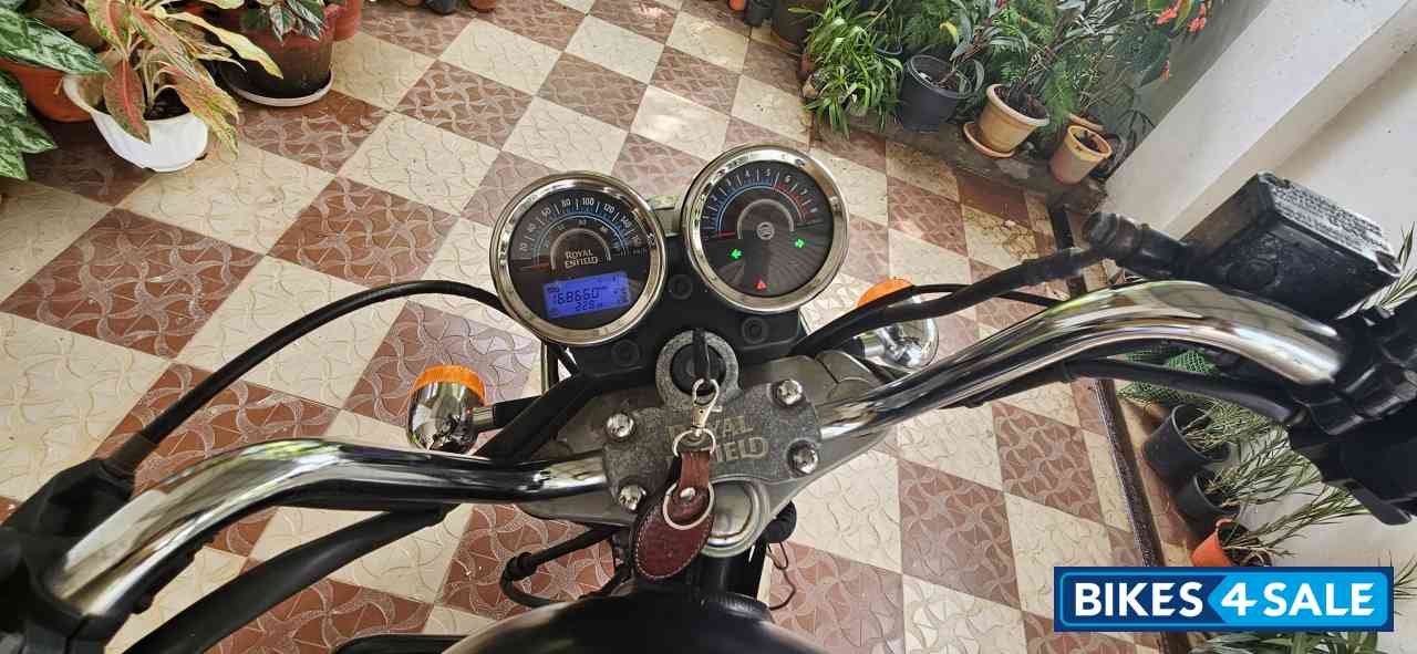 Royal Enfield Thunderbird 350 Royal Enfield Thunderbird 350