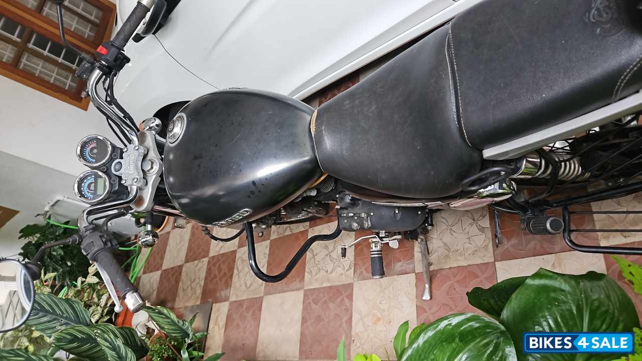 Royal Enfield Thunderbird 350 Royal Enfield Thunderbird 350
