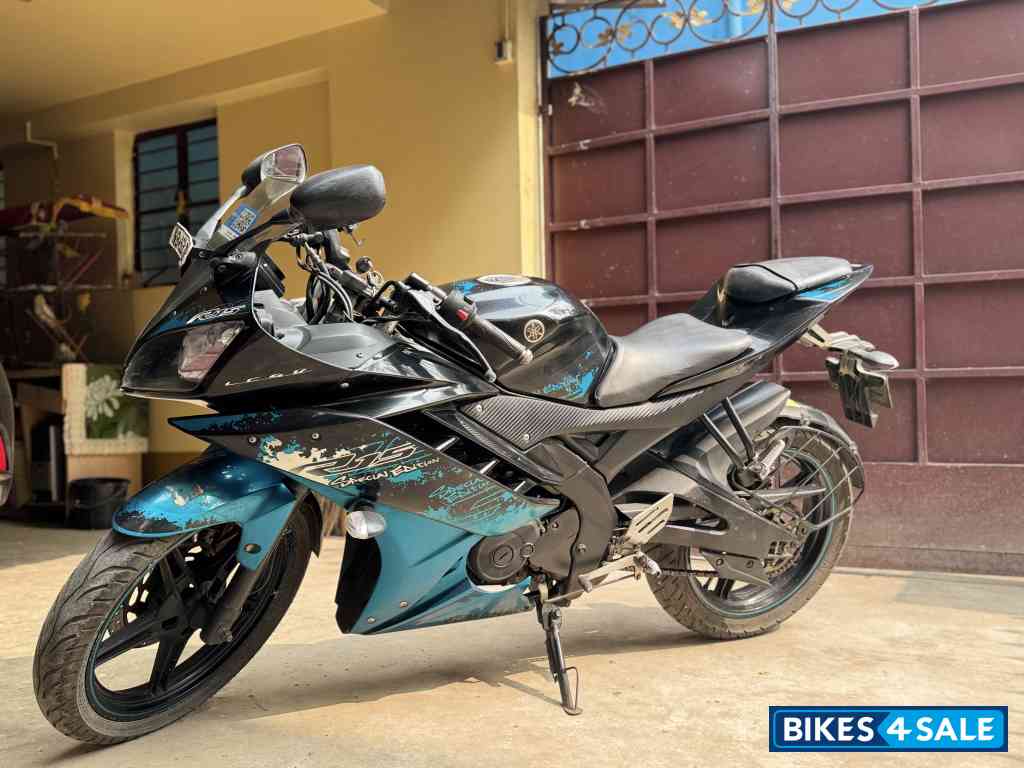 Yamaha YZF R15 V2 Yamaha YZF R15 V2