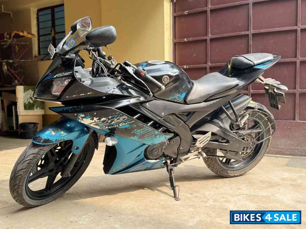 Yamaha YZF R15 V2 Yamaha YZF R15 V2