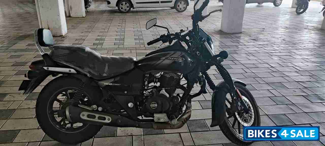 Bajaj Avenger Street 160 BS6 Bajaj Avenger Street 160 BS6