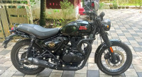 Factory Black Royal Enfield Hunter 350 Retro