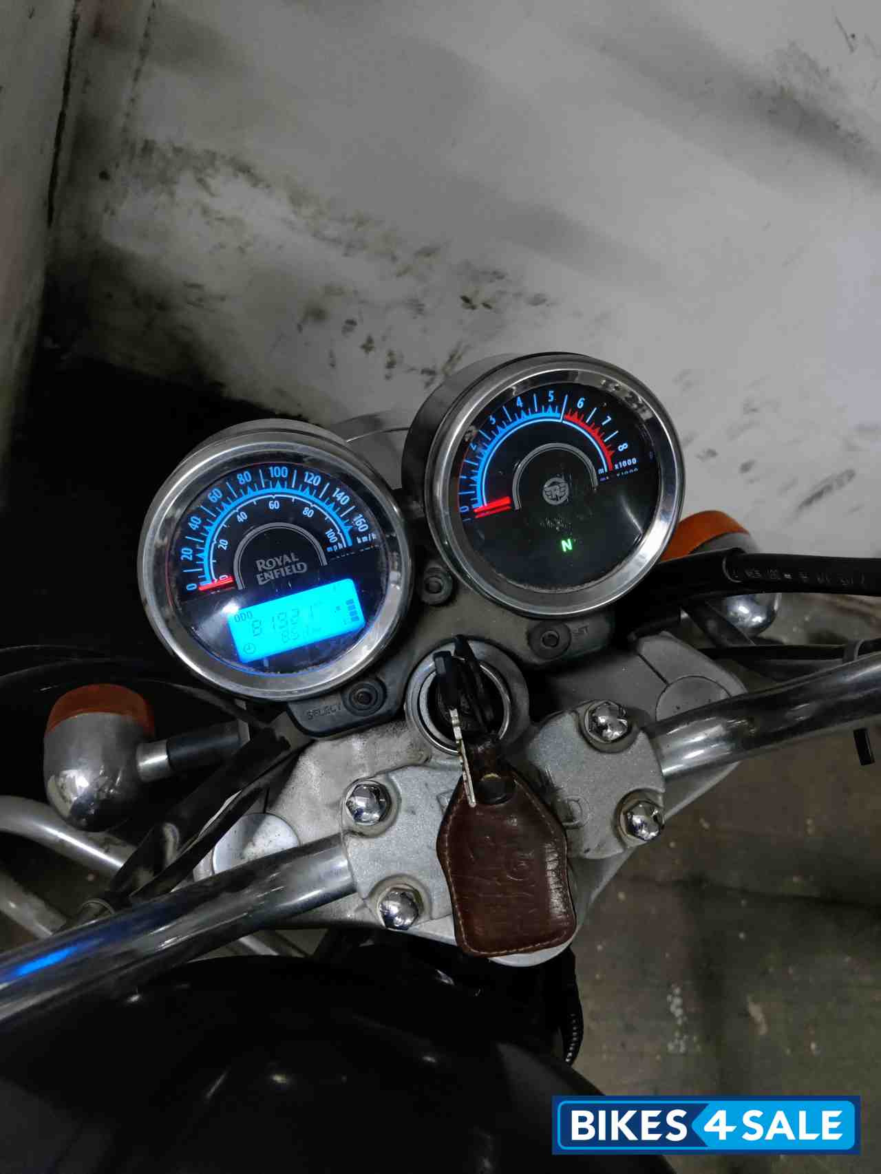 Black Royal Enfield Thunderbird 500 Black Royal Enfield Thunderbird 500