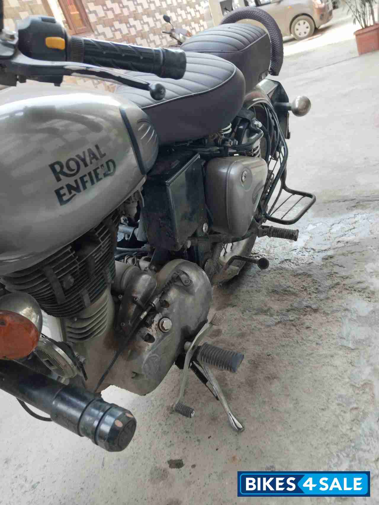 Royal Enfield Classic 350 Royal Enfield Classic 350