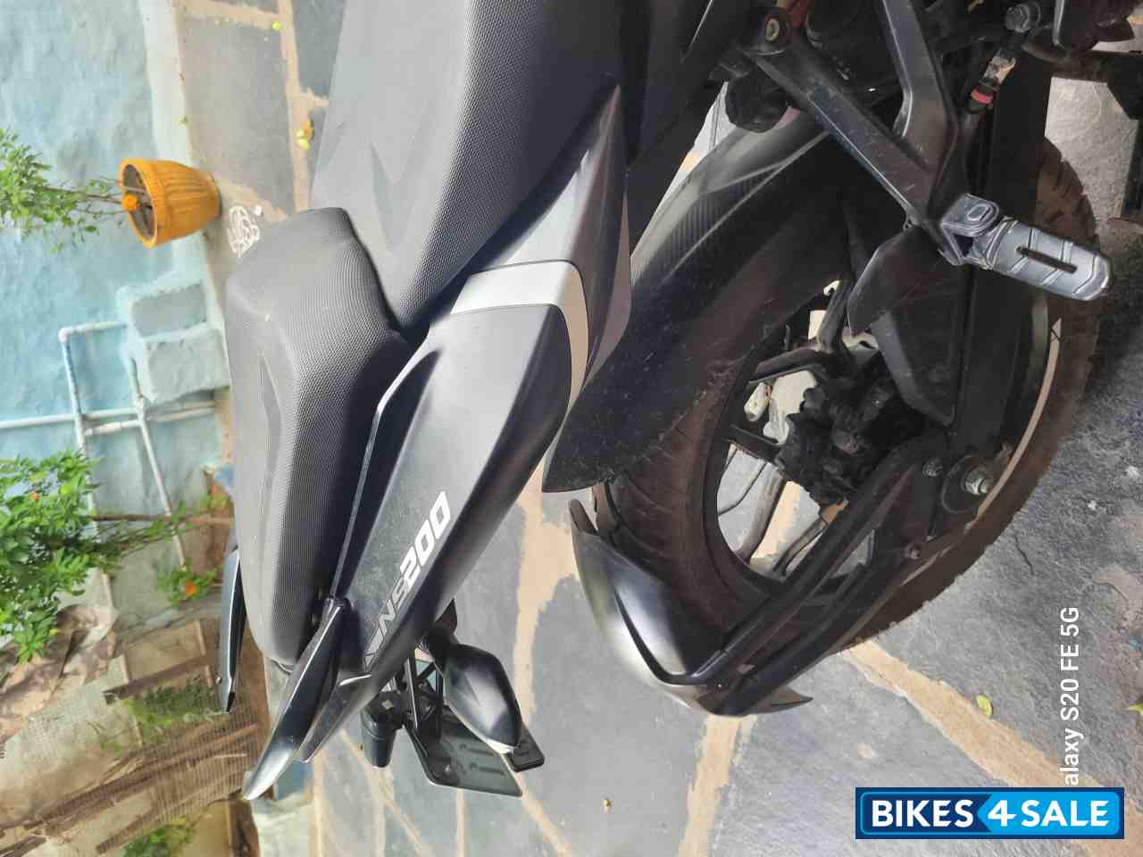 Gray Bajaj Pulsar NS 200 BS6 Gray Bajaj Pulsar NS 200 BS6