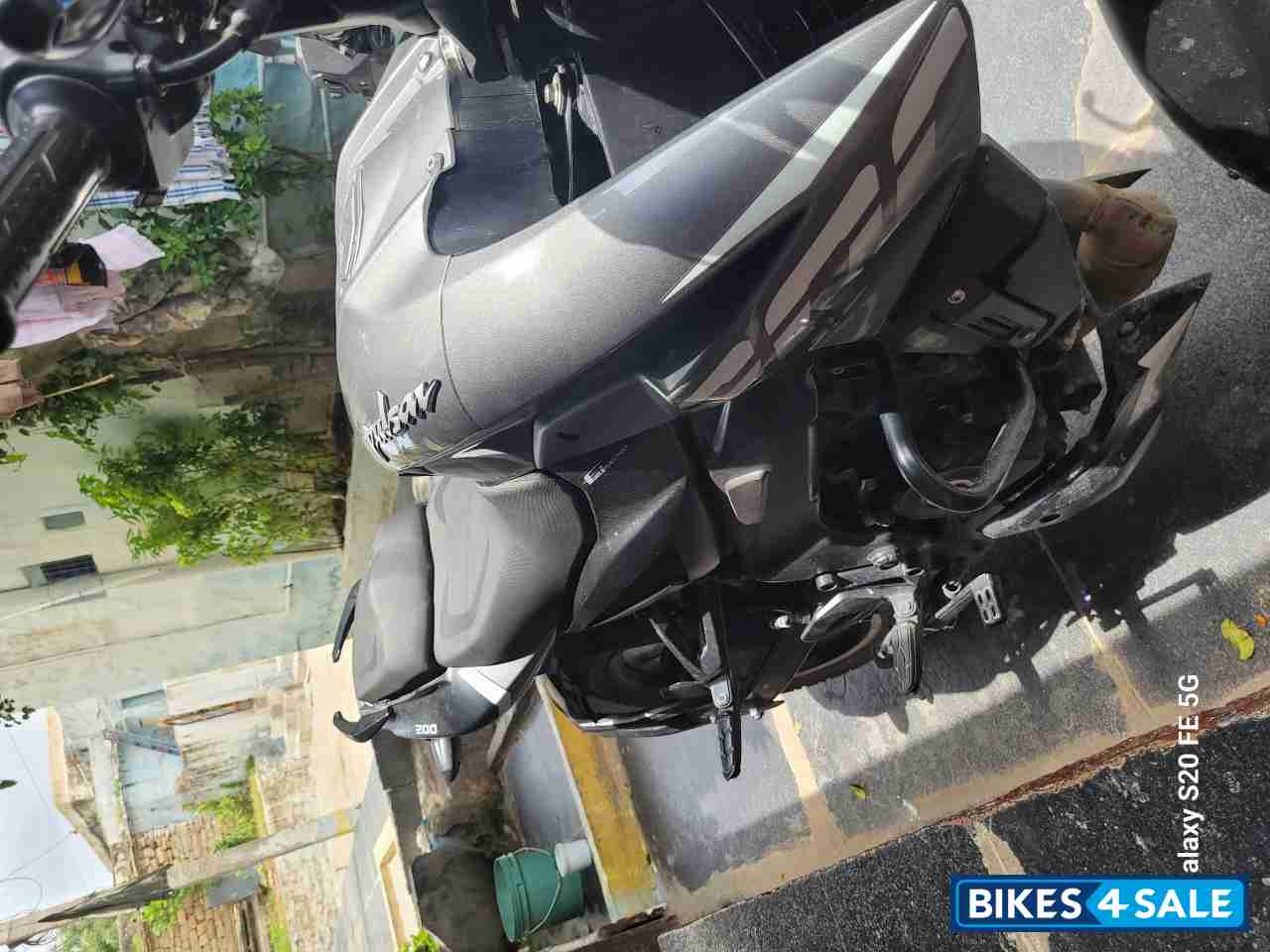 Gray Bajaj Pulsar NS 200 BS6 Gray Bajaj Pulsar NS 200 BS6