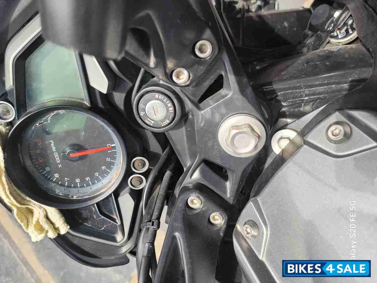 Gray Bajaj Pulsar NS 200 BS6 Gray Bajaj Pulsar NS 200 BS6