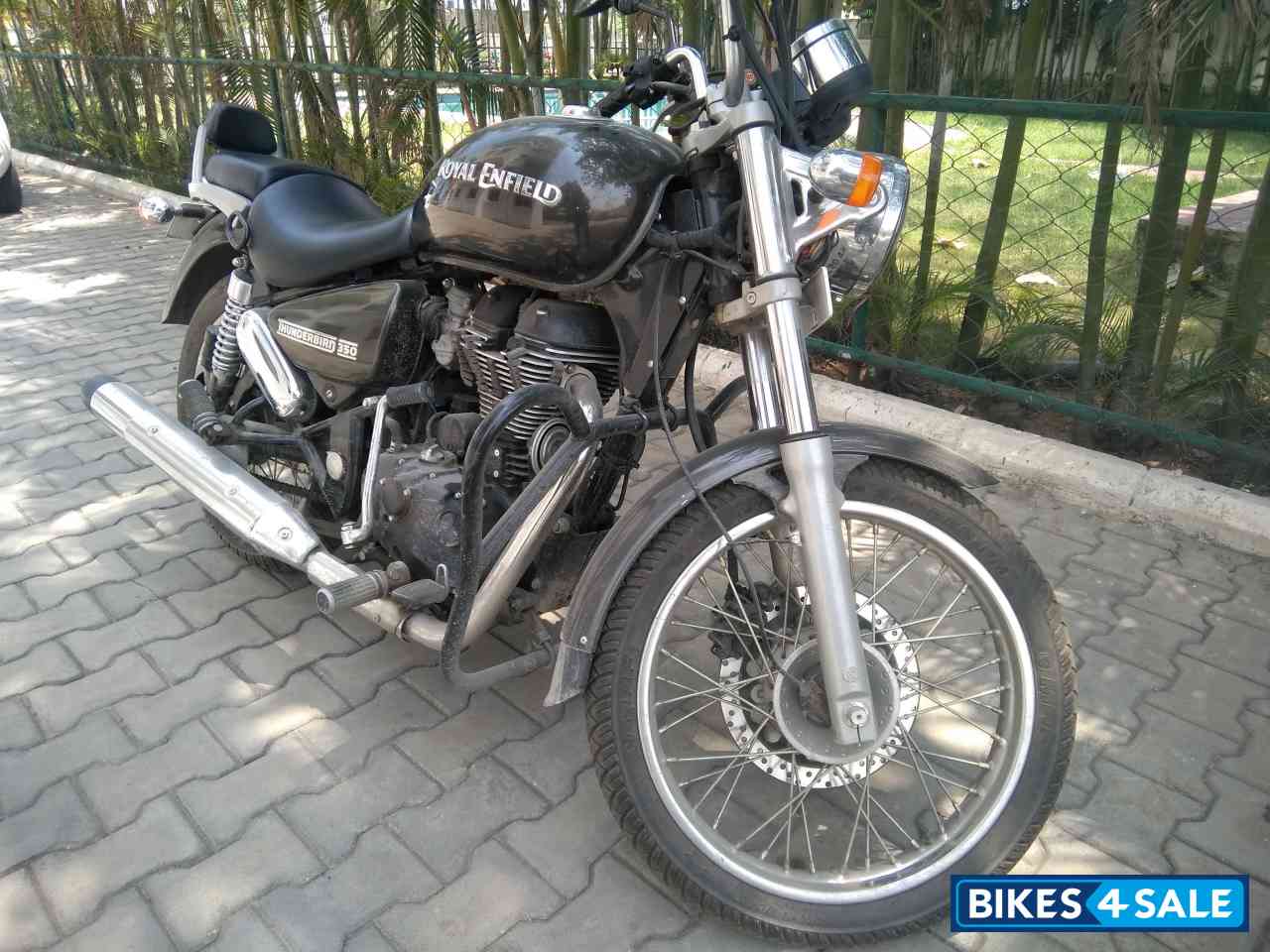 Royal Enfield Thunderbird 350 Royal Enfield Thunderbird 350