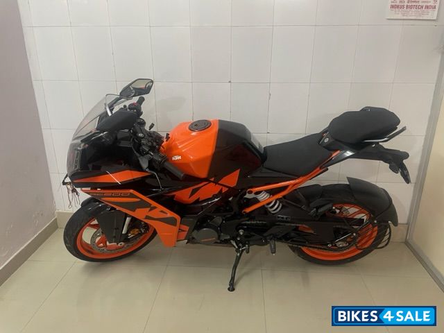 KTM Duke 200 ABS KTM Duke 200 ABS