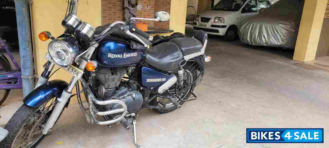 Royal Enfield Thunderbird 350 Royal Enfield Thunderbird 350