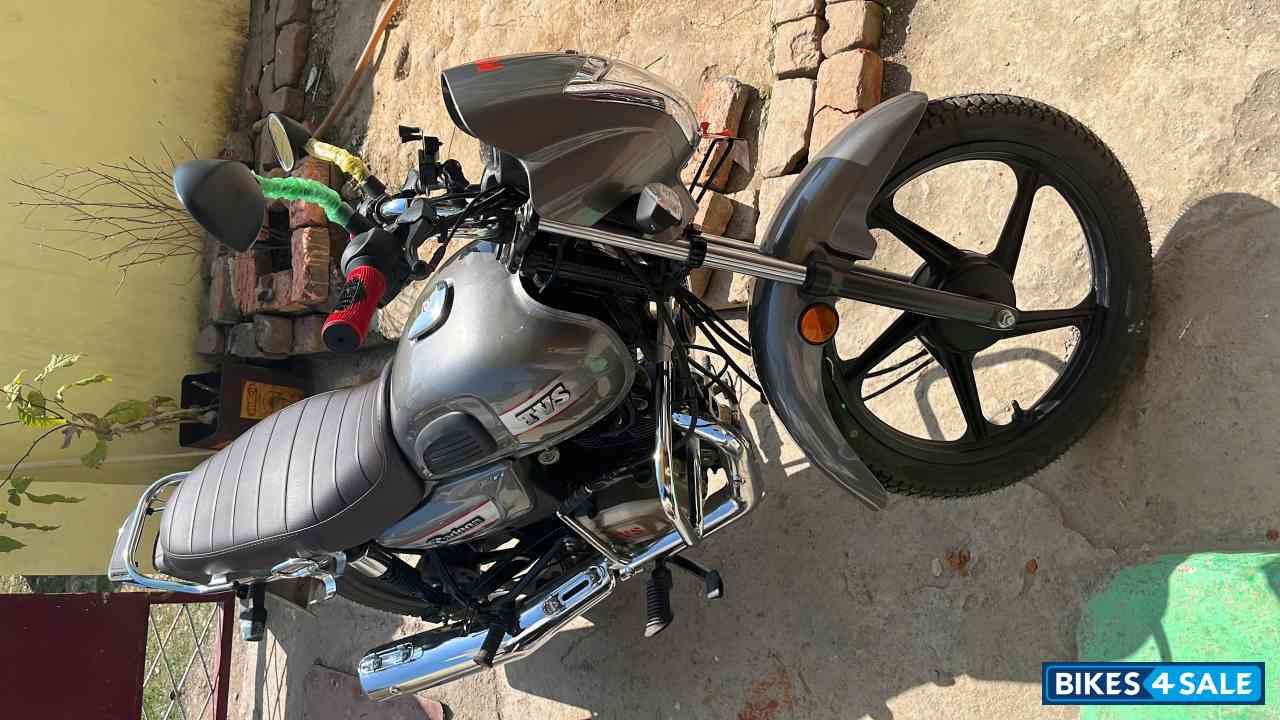 TVS Radeon TVS Radeon
