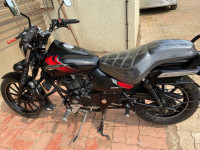 Bajaj Avenger Street 220