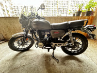 Matte Grey Honda Hness CB350 DLX