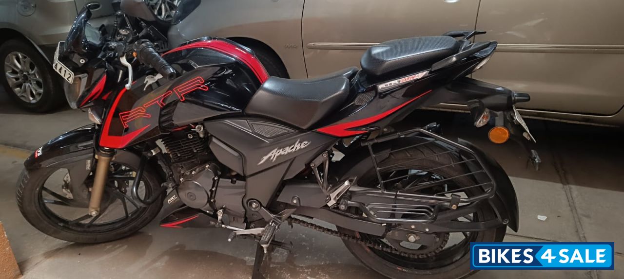 TVS Apache RTR 200 4V TVS Apache RTR 200 4V