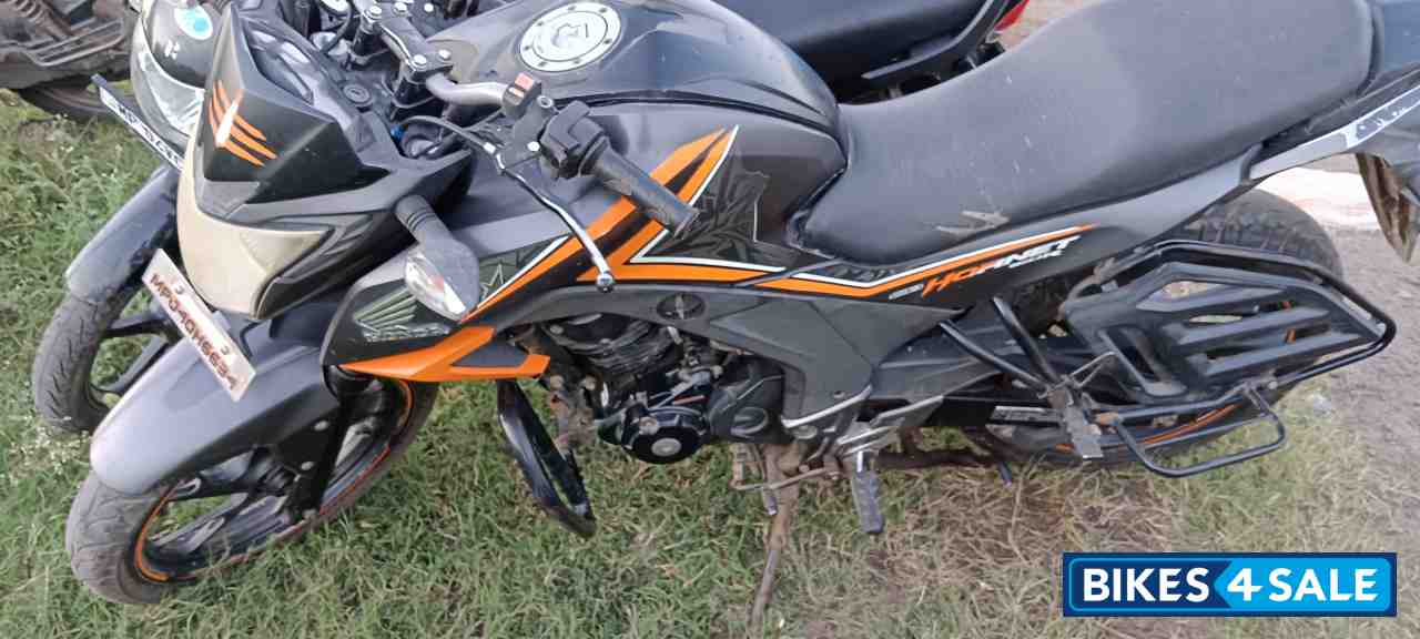 Honda CB Hornet 160R