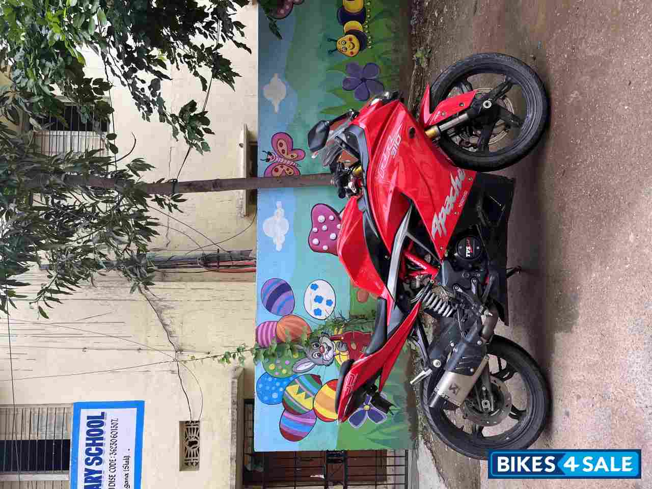 TVS Apache RR 310 TVS Apache RR 310