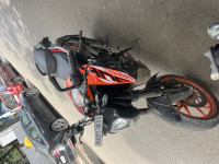 KTM Duke 125
