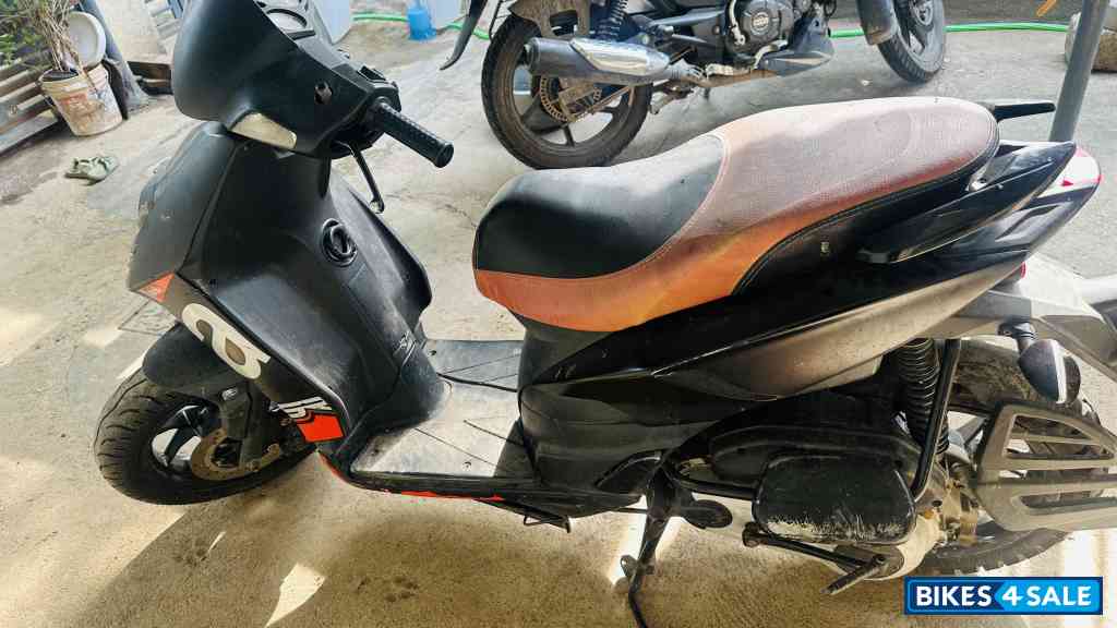 Aprilia SR 150