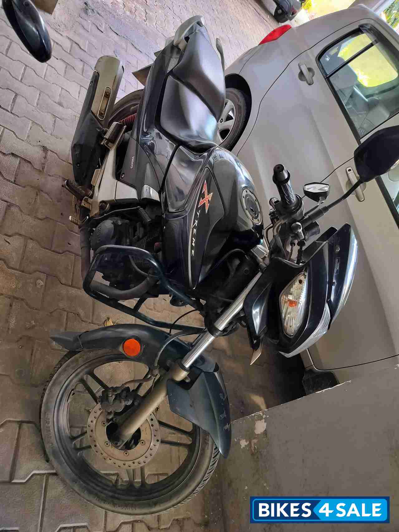 Black Hero CBZ Xtreme Black Hero CBZ Xtreme