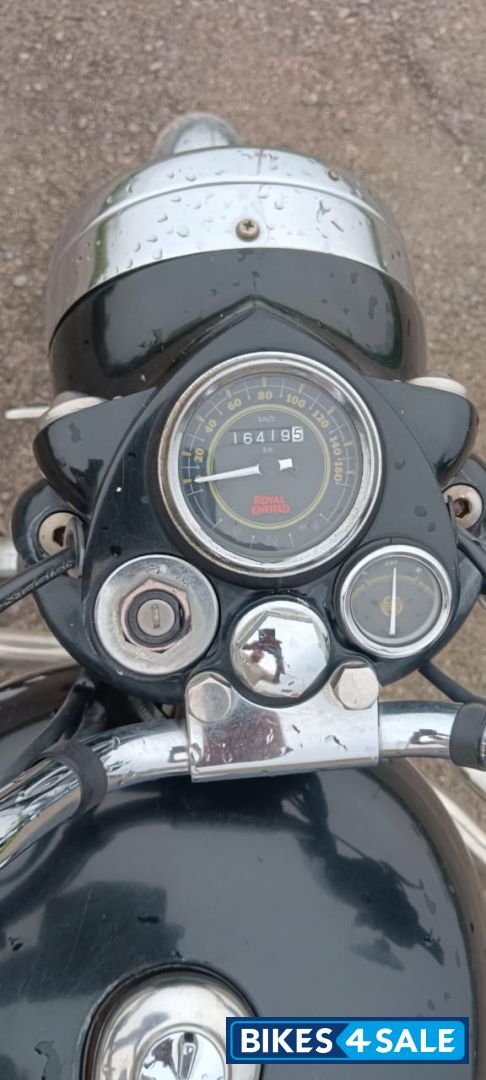 Black Royal Enfield Bullet 350 ES Black Royal Enfield Bullet 350 ES