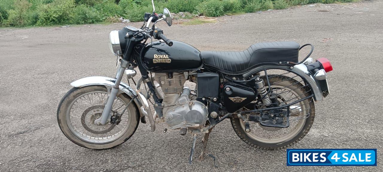 Black Royal Enfield Bullet 350 ES Black Royal Enfield Bullet 350 ES